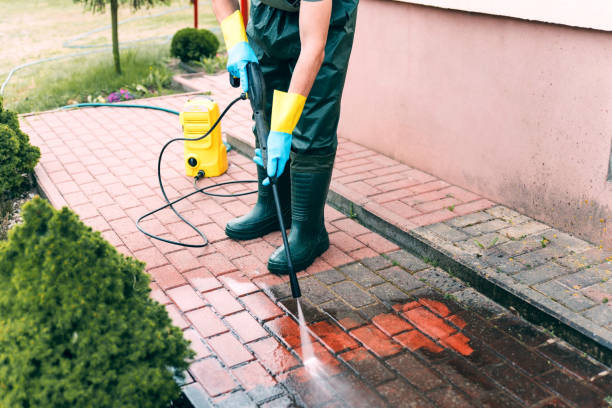 Best Factory Floor Cleaning  in Acushnet Center, MA
